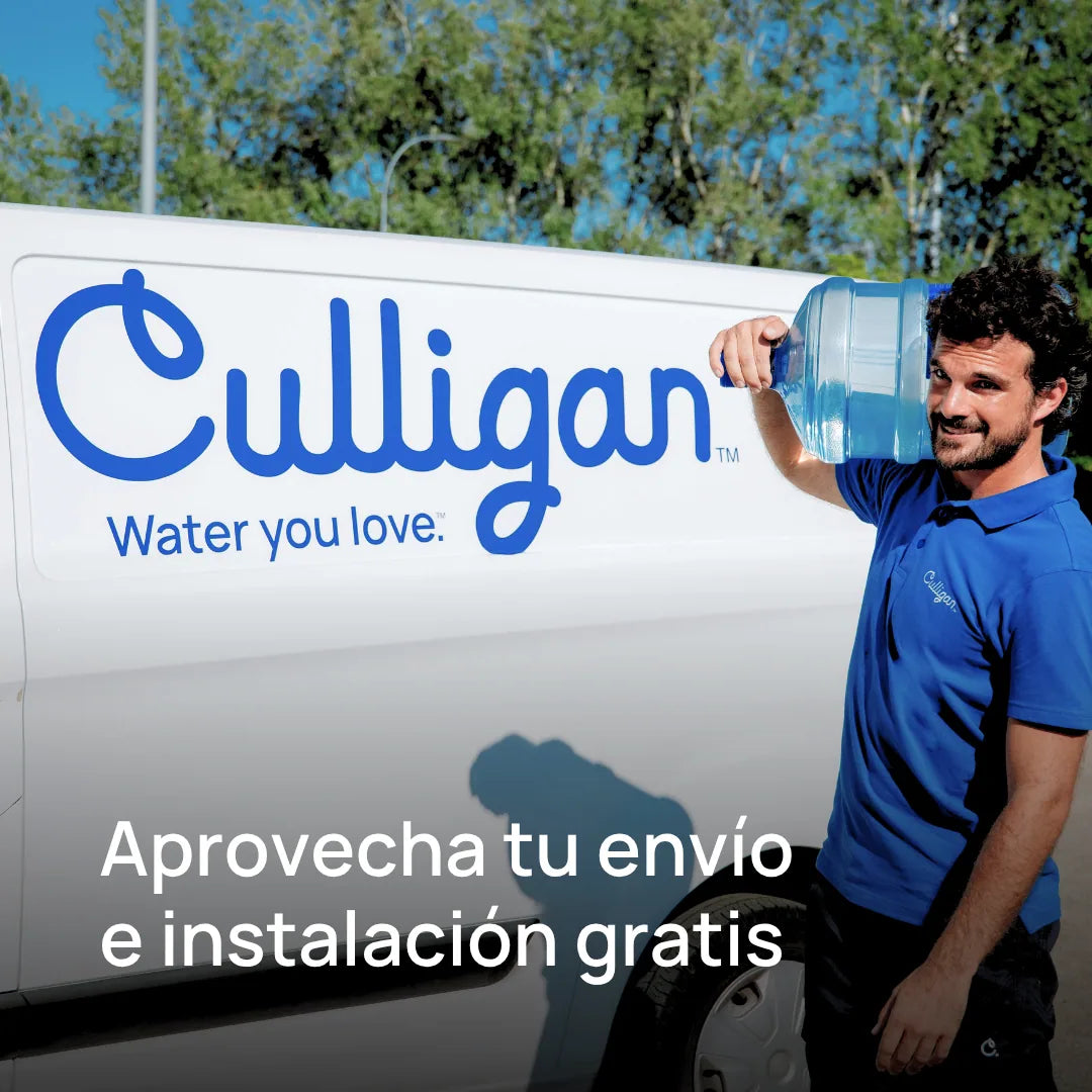 Fuente con agua mineral